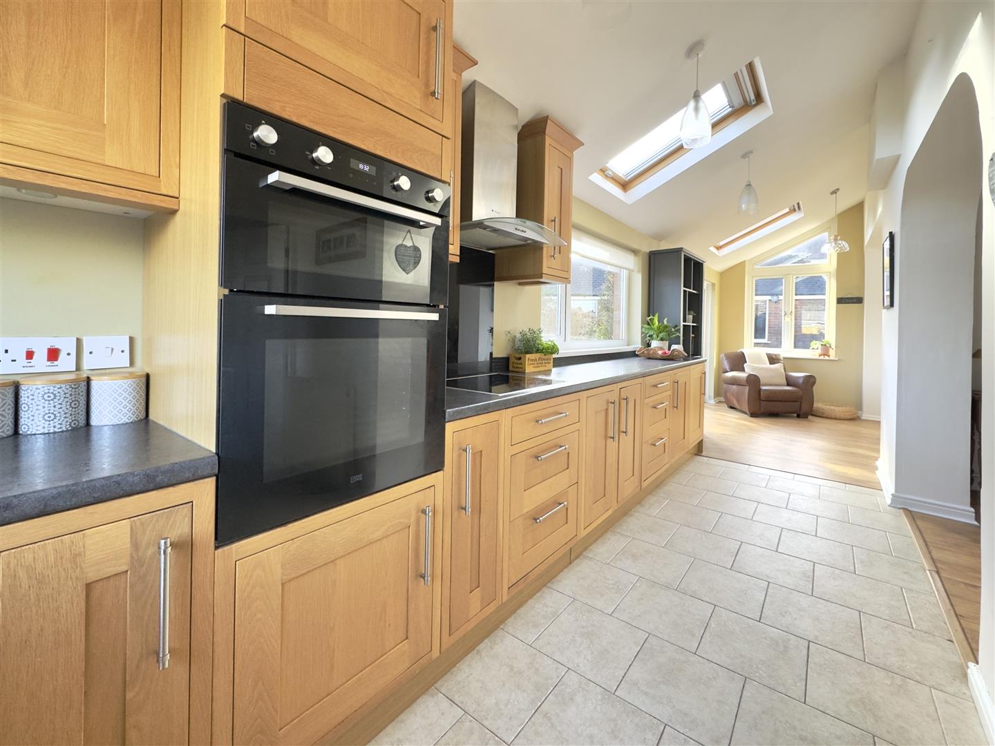 195 Mayals Road, Mayals, Swansea, SA3 5HQ